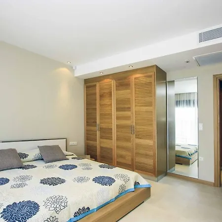 Artemis Lindos * Rhodes City
